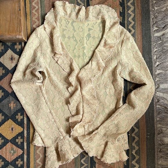 Surrealist Stretch Lace Ruffled Blouse - Picture 2 of 4